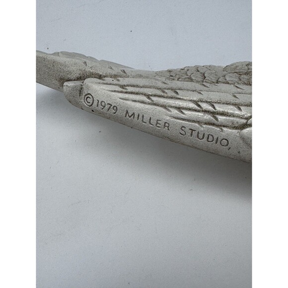Vintage 1979 Miller Studio Chalkware Cockatoo Wall Art Pair of Birds White Gold - Picture 8 of 8